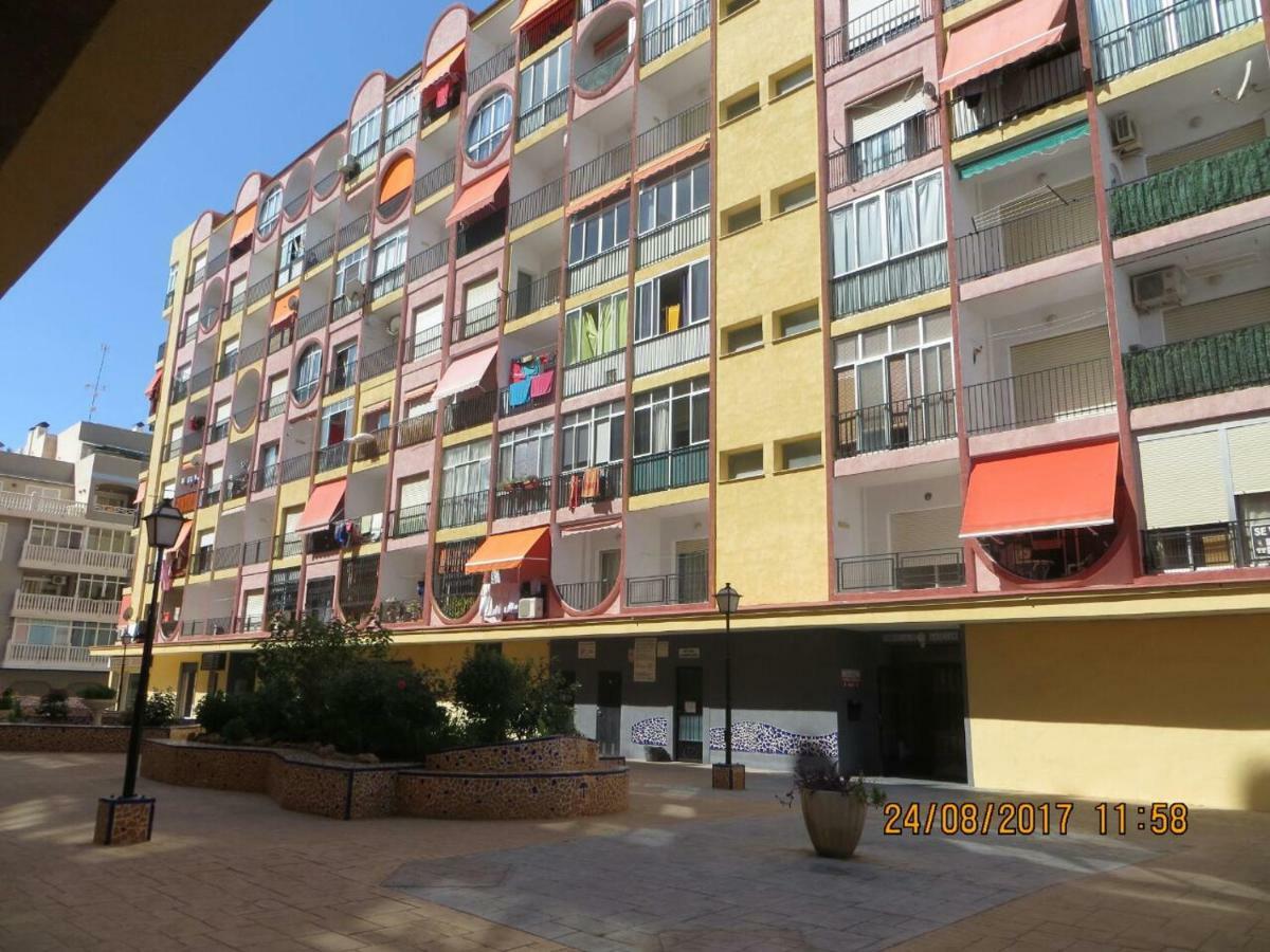 Cosy Studio Apartment In Торевьиа Экстерьер фото